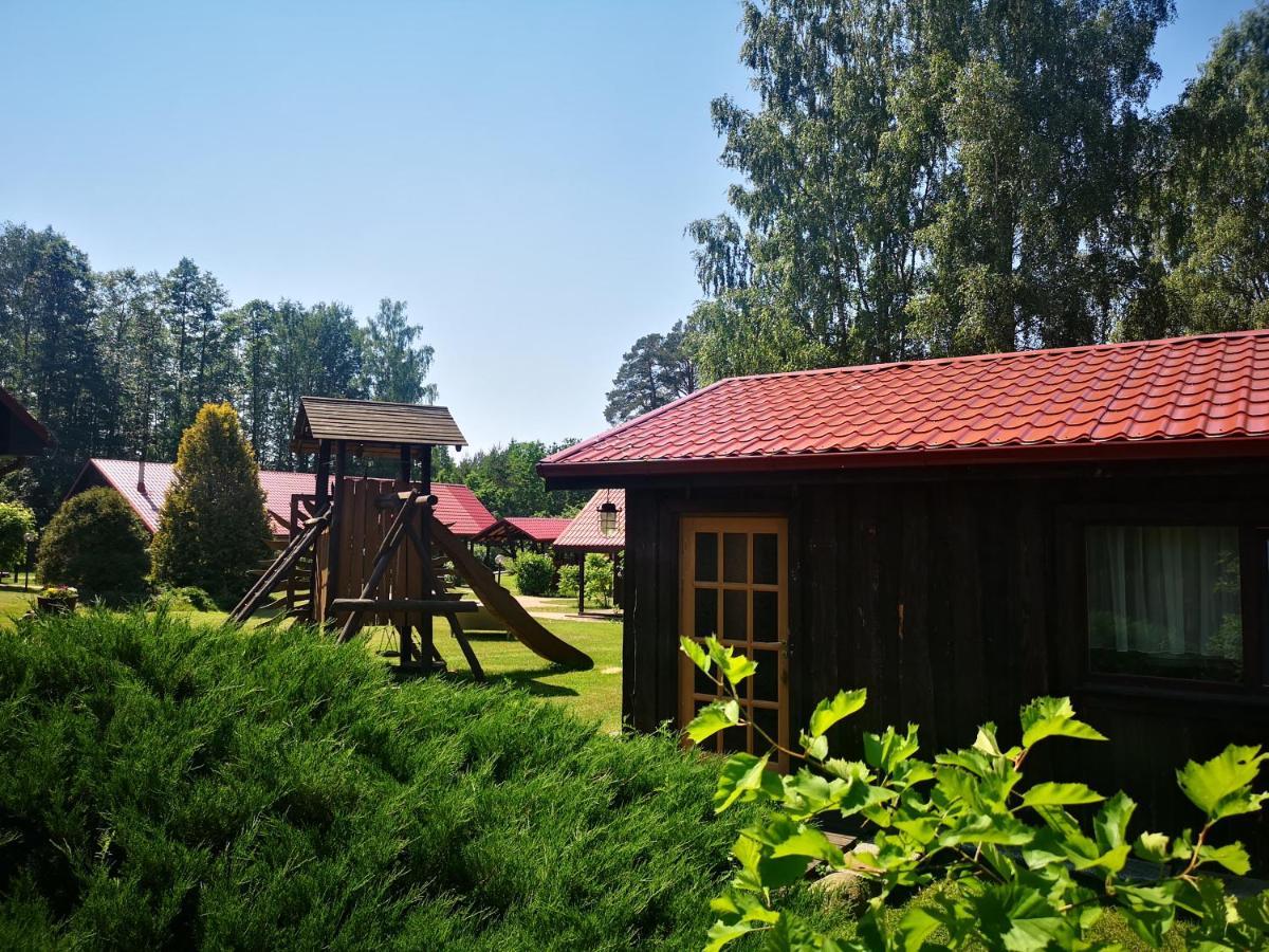Viesu Nams Vecmuiza Hotell Tūja Exteriör bild