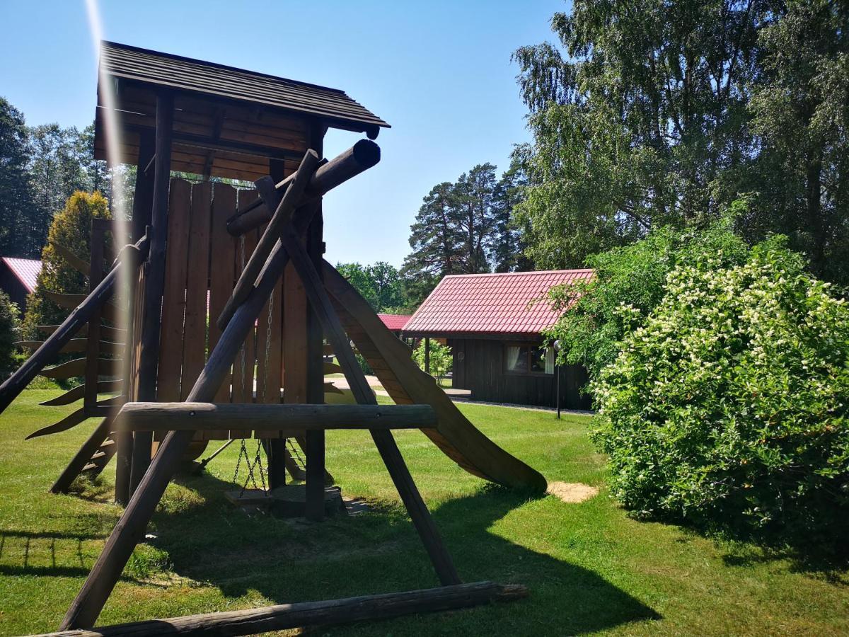 Viesu Nams Vecmuiza Hotell Tūja Exteriör bild