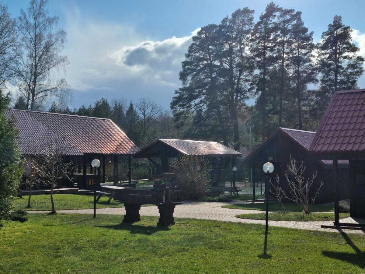 Viesu Nams Vecmuiza Hotell Tūja Exteriör bild