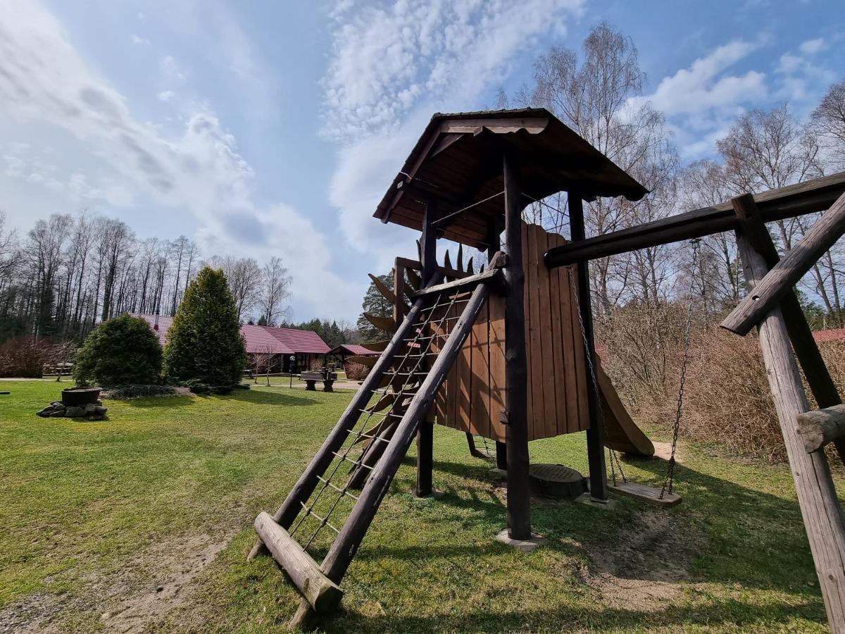 Viesu Nams Vecmuiza Hotell Tūja Exteriör bild