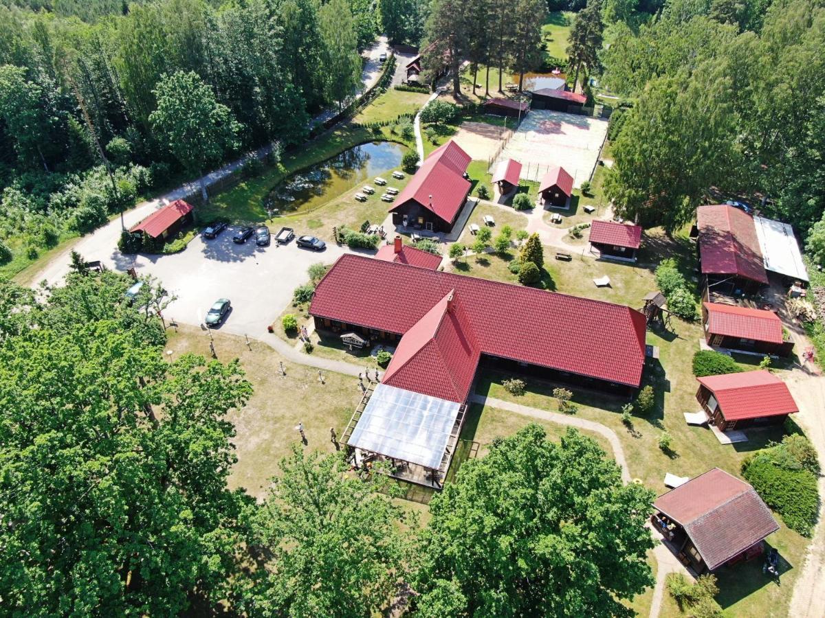 Viesu Nams Vecmuiza Hotell Tūja Exteriör bild